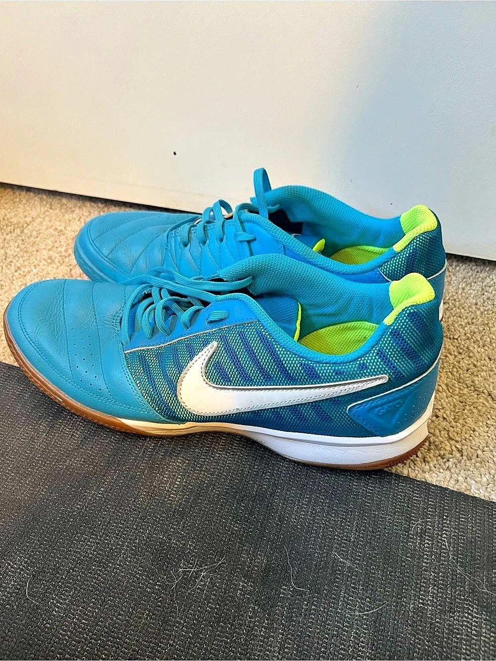 Nike FC247 Gato II Indoor Soccer Shoes Blue US 10.5